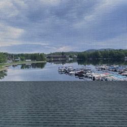 Pine Knoll Lodge & Cabins - Beach front view