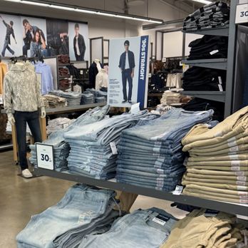 Old Navy - Children's Clothing Near Me - Redlands, California Old Navy - Children's Clothing Near Me - Redlands, California