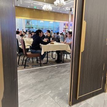 HL Peninsula Restaurant - Dim Sum Near Me - Milpitas, California