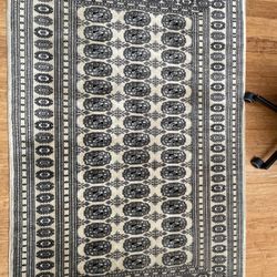 Pakistani rug