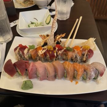 Yui Marlu - Rainbow roll on the bottom, chefs special on top - Japanese Near Me - Fair Oaks, California Yui Marlu - Rainbow roll on the bottom, chefs special on top - Japanese Near Me - Fair Oaks, California