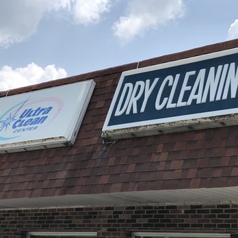Ultra Clean - Front sign - Laundromat Near Me - Elkhart, Indiana Ultra Clean - Front sign - Laundromat Near Me - Elkhart, Indiana