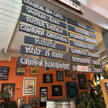 Lucy's on Lighthouse - Ice cream flavors - Hot Dogs Near Me - Pacific Grove, California