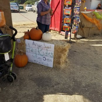 Queens Pumpkin Patch - Pumpkin Patches Near Me - Saratoga, California