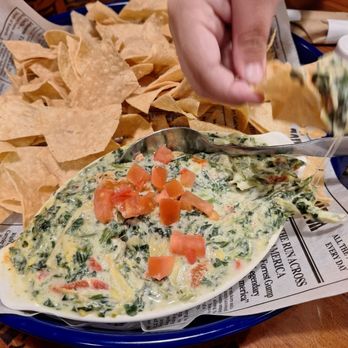 Bubba Gump Shrimp - Artichoke dip - Seafood Near Me - Long Beach, California