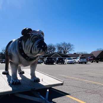 Road Dawg Family Restaurant - Road Dawg giant mascot - New American Near Me - Beloit, Wisconsin Road Dawg Family Restaurant - Road Dawg giant mascot - New American Near Me - Beloit, Wisconsin