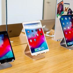 TenPlus Systems - From iPads to HomePods, TenPlus sells all Apple products (except iPhone)