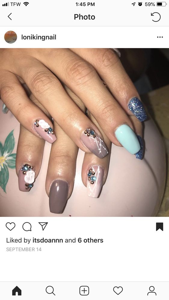 King Nails Logo