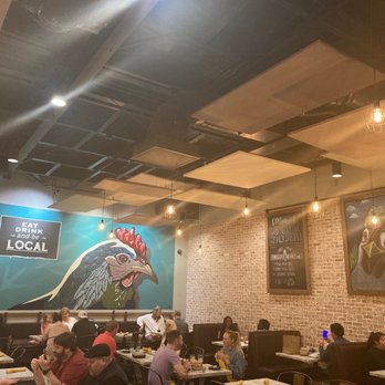 Frog & the Hen - Dining room - Southern Near Me - Augusta, Georgia