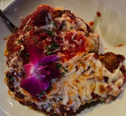 Luxe Restaurant & Martini Bar by null