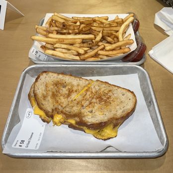 Namkeen - Grilled cheese and fries very good! - Chicken Shop Near Me - Metuchen, New Jersey