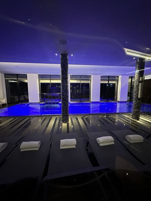 Hotel Royal Savoy Lausanne by null