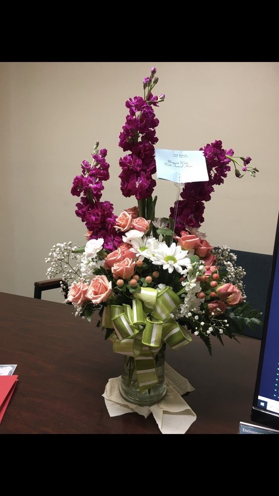 PALM FLORIST Request Information 111 N Palm Ave, Palatka, Florida