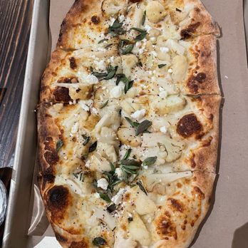 CR NoMa - *Flatbread - Roasted Cauliflower - Mediterranean Near Me - Washington, DC, District of Columbia
