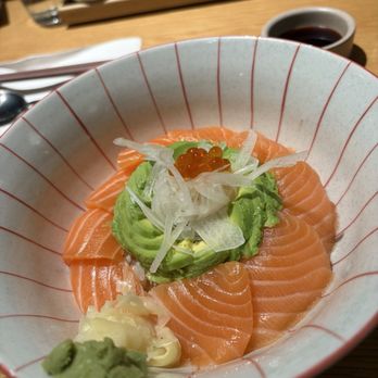 Hay Sushi - Salmon Avocado Donburi - Japanese Near Me - Toronto, Ontario Hay Sushi - Salmon Avocado Donburi - Japanese Near Me - Toronto, Ontario