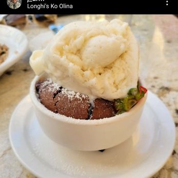 Longhi's Ko Olina - Molten chocolate cake - Seafood Near Me - Kapolei, Hawaii Longhi's Ko Olina - Molten chocolate cake - Seafood Near Me - Kapolei, Hawaii