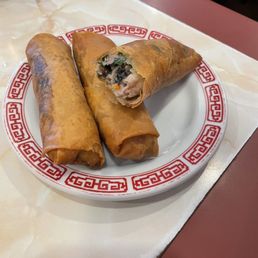 Egg Rolls (2) / 春卷