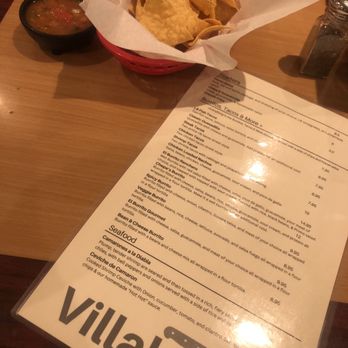 Villalobos Kitchen - Chips and salsa - Seafood Near Me - Long Beach, California