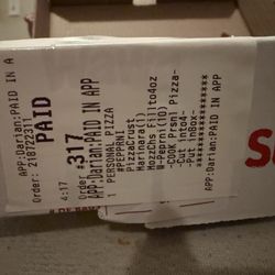 The actual order stating Pepperoni Pan Pizza.