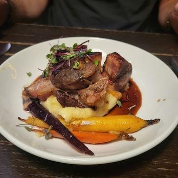 Silo Modern Farmhouse - Osso Bucco - New American Near Me - Lenexa, Kansas Silo Modern Farmhouse - Osso Bucco - New American Near Me - Lenexa, Kansas