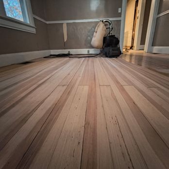 Lee's Flooring - Flooring Near Me - Greenwood, South Carolina Lee's Flooring - Flooring Near Me - Greenwood, South Carolina