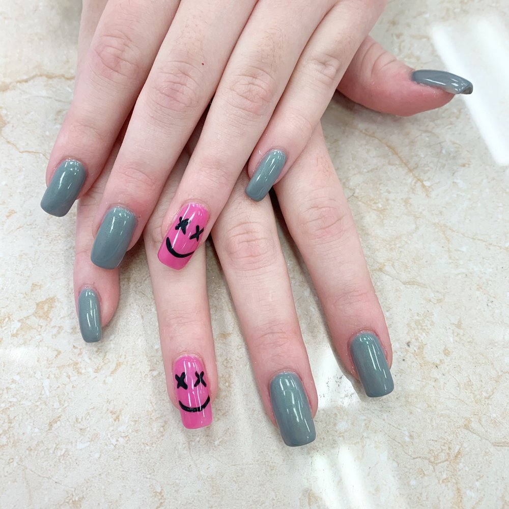 CENTRAL NAILS & SPA 117 Photos & 32 Reviews 600 Myrtle Ave, Boonton