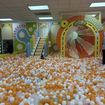 Waddle Waddle - Indoor Playcenter Near Me - Carle Place, New York Waddle Waddle - Indoor Playcenter Near Me - Carle Place, New York