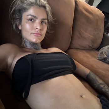 Arizona Airbrush Studio - Waiting to wash off solution. - Spray Tanning Near Me - Scottsdale, Arizona Arizona Airbrush Studio - Waiting to wash off solution. - Spray Tanning Near Me - Scottsdale, Arizona