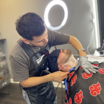 Triple Threat Barbershop - Barbers Near Me - Burleson, Texas Triple Threat Barbershop - Barbers Near Me - Burleson, Texas