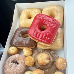 Baker's Dozen