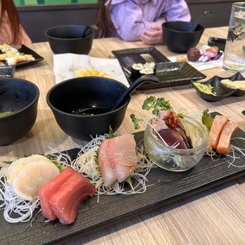 Yuubi Sushi - Sushi Set - Sushi Bars Near Me - Beaverton, Oregon