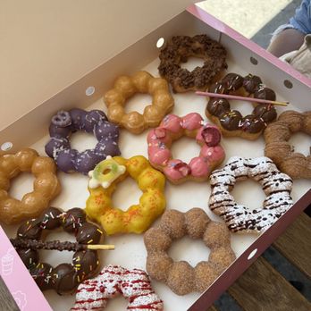 Mochimama - 12-Piece Mochi Donut - Donuts Near Me - La Crescenta-Montrose, California Mochimama - 12-Piece Mochi Donut - Donuts Near Me - La Crescenta-Montrose, California