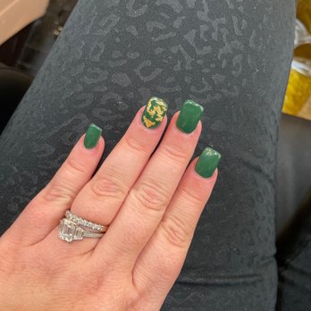 Cosmo Beauty Bar - Nail Salons Near Me - Washington, DC, District of Columbia