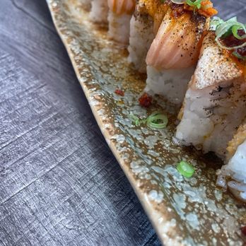 Sushi Umi - Sushi Bars Near Me - Glendora, California