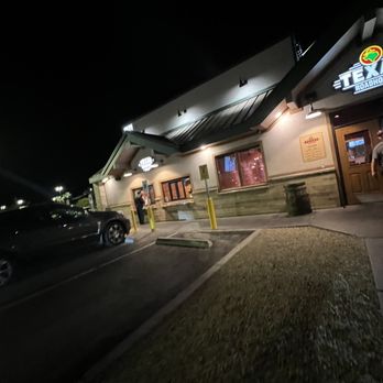 Texas Roadhouse - Entrance and to go pick up orders - American Near Me - Henderson, Nevada Texas Roadhouse - Entrance and to go pick up orders - American Near Me - Henderson, Nevada