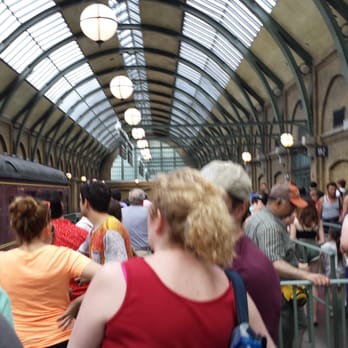 Hogwarts Express - Amusement Parks Near Me - Orlando, Florida