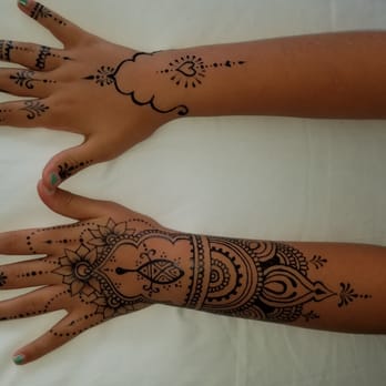 Honolulu Henna - Here is the work she did on my daughters: - Henna Artists Near Me