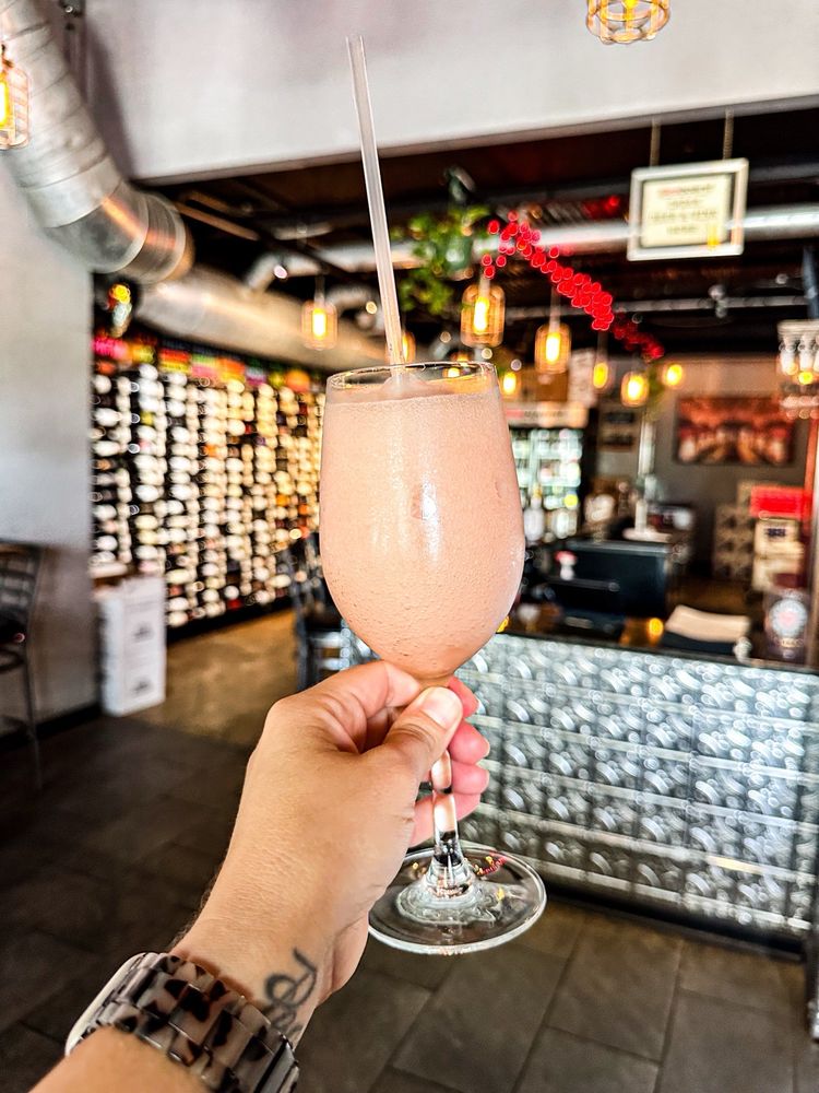 Seaboard Brewing, Tap Room & Wine Bar