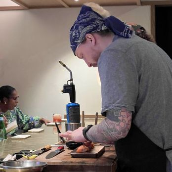 Oheya Houston - Chef preparing the food - Sushi Bars Near Me - Houston, Texas Oheya Houston - Chef preparing the food - Sushi Bars Near Me - Houston, Texas