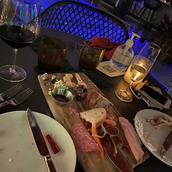 insideOUT - Lounges Near Me - San Diego, California