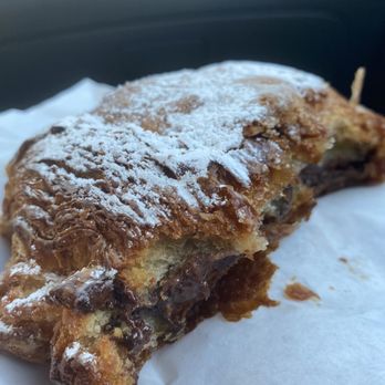 Arsicault - Chocolate almond croissant - Bakeries Near Me - San Francisco, California