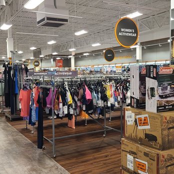 Sierra Trading Post - Men's Clothing Near Me - Lakewood, Colorado Sierra Trading Post - Men's Clothing Near Me - Lakewood, Colorado
