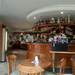 Paticceria Gelateria Bar Cerinotti - Heerlijke koffie, geweldige patisserie.   Voor een aperitief ben je ook aan het goede adres.