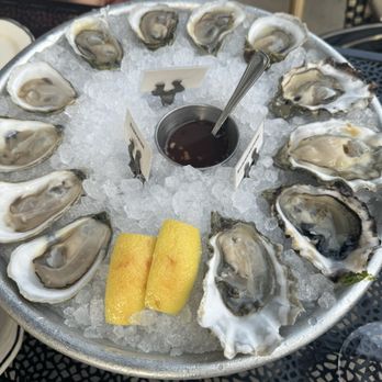 Meritage - West & east coast oyster (very fresh) - French Near Me - Saint Paul, Minnesota Meritage - West & east coast oyster (very fresh) - French Near Me - Saint Paul, Minnesota