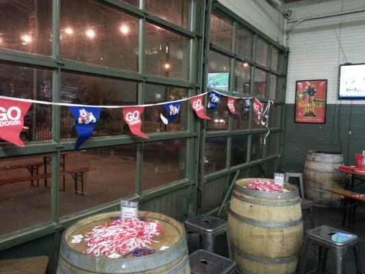 Tioga-Sequoia Beer Garden by null