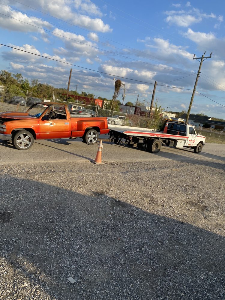 SMILEYS TOWING Updated August 2024 413 Freeman Ave, Chesapeake, Virginia Towing Phone