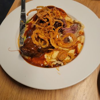 Crust Brewing - Braised short ribs - Breweries Near Me - Rosemont, Illinois Crust Brewing - Braised short ribs - Breweries Near Me - Rosemont, Illinois