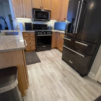 Flooring America Springfield - Kitchen After - Carpeting Near Me - Springfield, Illinois