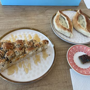 Qisa Coffee - Coffee & Tea Near Me - Sacramento, California Qisa Coffee - Coffee & Tea Near Me - Sacramento, California