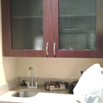 SpringHill Suites by Marriott Jacksonville North I-95 Area - Kitchen - Hotels Near Me - Jacksonville, Florida SpringHill Suites by Marriott Jacksonville North I-95 Area - Kitchen - Hotels Near Me - Jacksonville, Florida